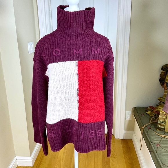 Tommy Hilfiger Sweater Wool Oversized Logo Burgundy Ski (S) - Picture 1 of 7